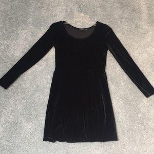 Black, velvet dress
